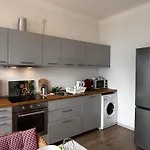 Casa Manzi - Larihome A95 아파트 *